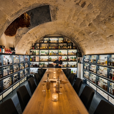 Image smartphone Exemple Whisky LMDW La Maison Du Whisky • BUSINESS GIFTS FRANCE, le spécialiste des Cadeaux d'Affaires de Prestige et Cadeaux d'Entreprises Haut de Gamme